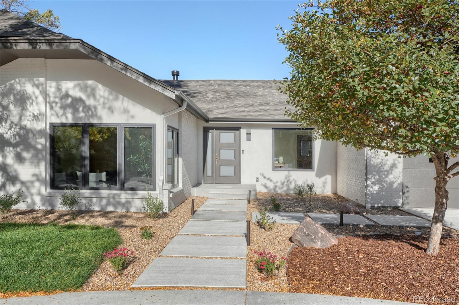 5273 Idylwild Trail
