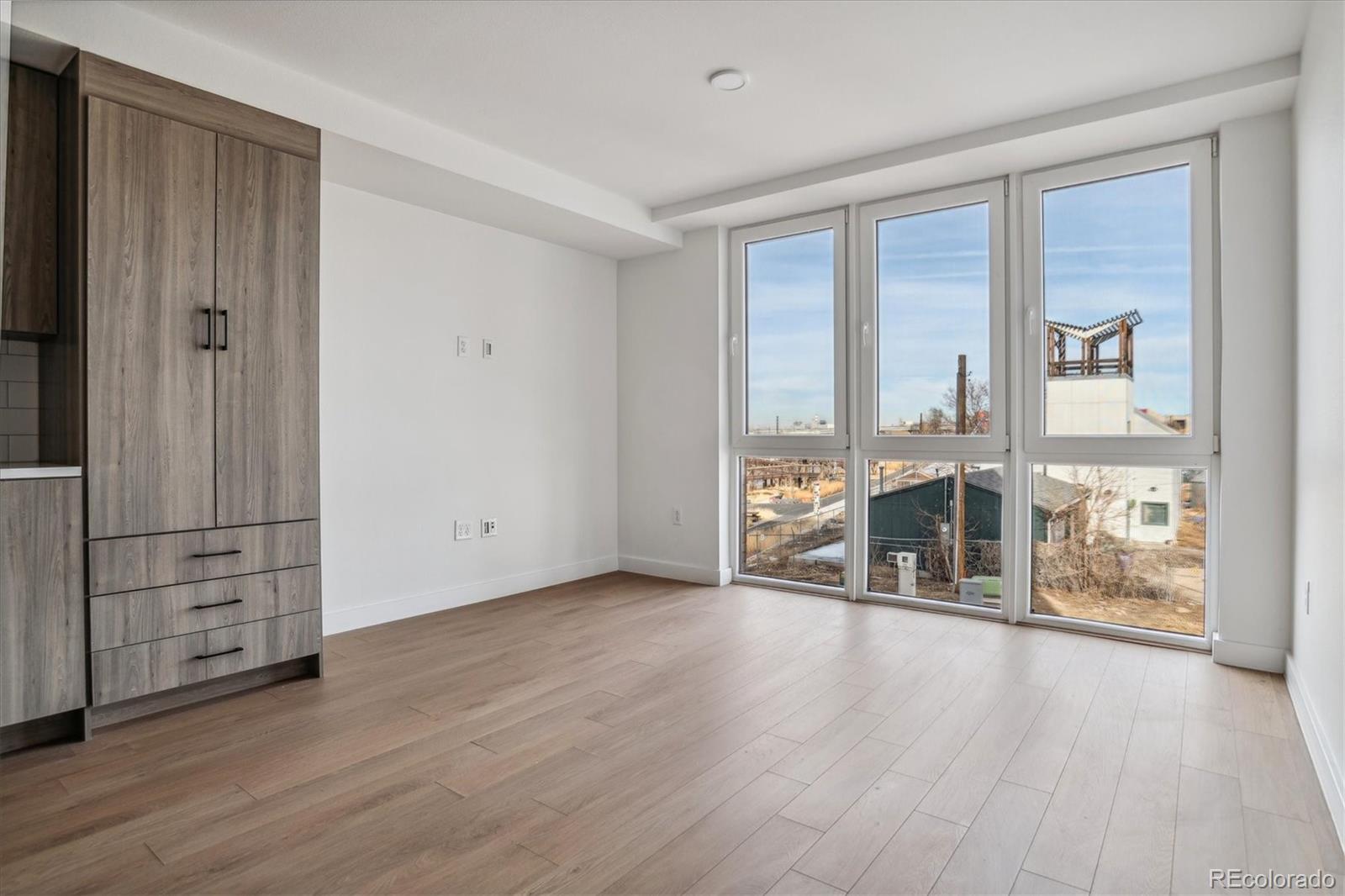 3575 Chestnut Place 301