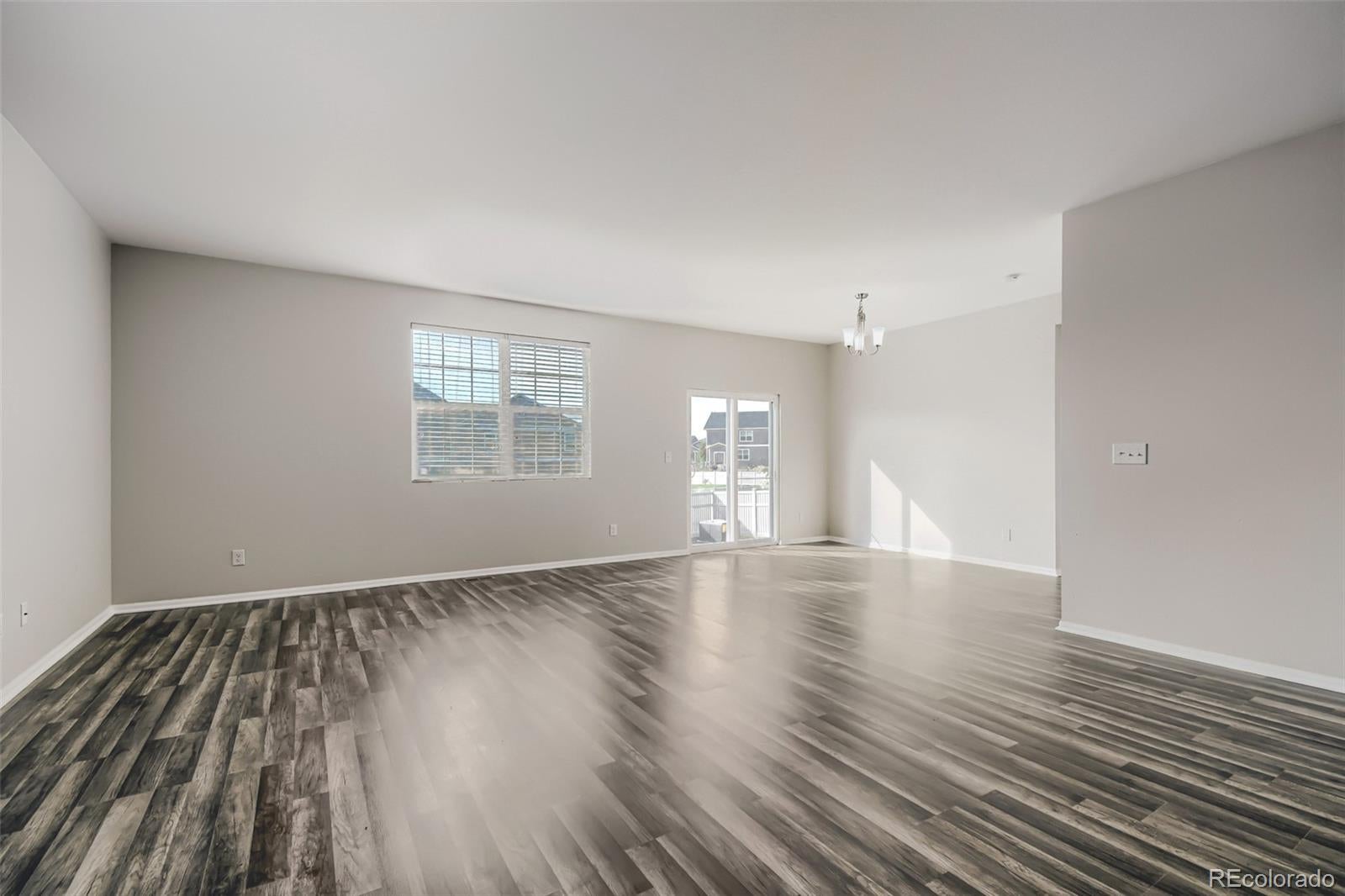 5442 Neighbors Parkway