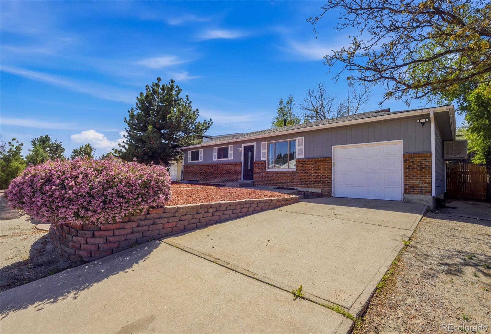 2131 Fairplay Street