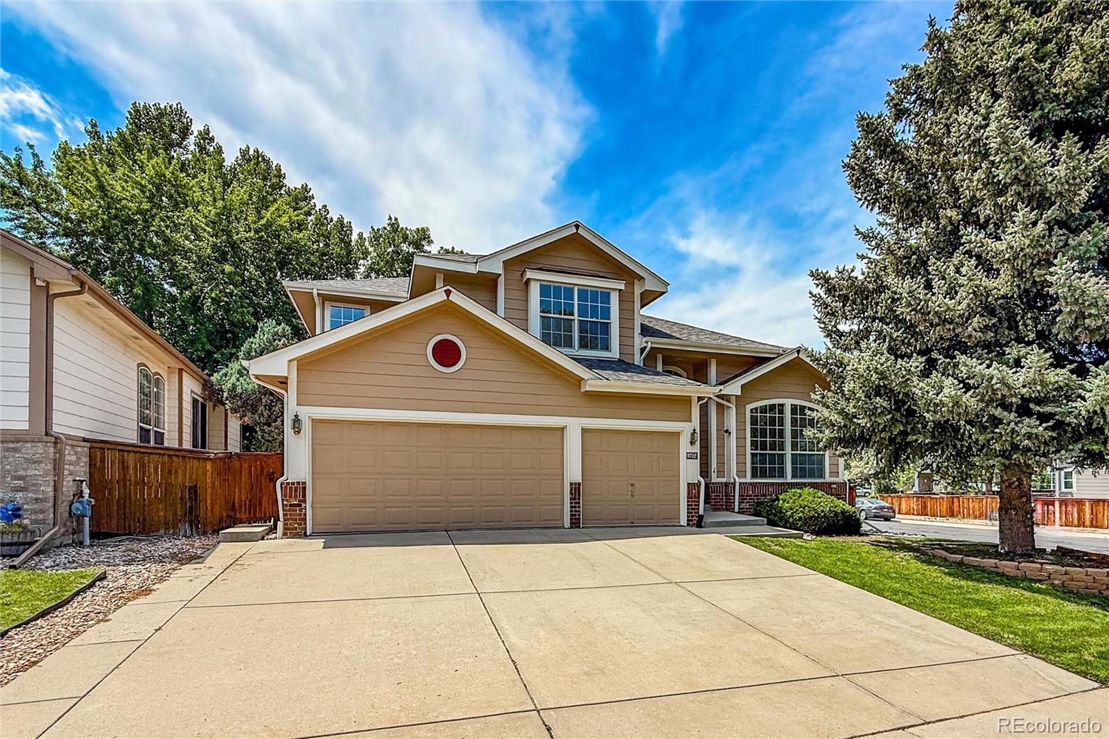 9702 Carr Circle