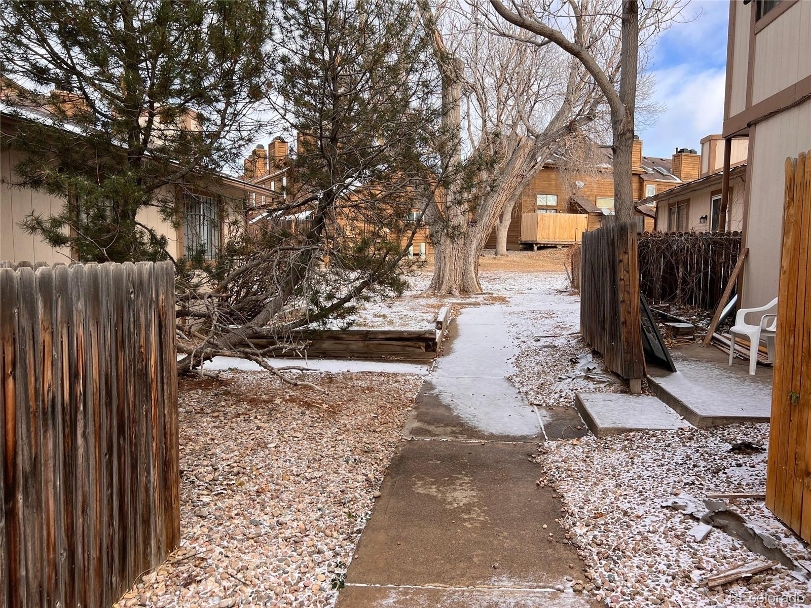 2447 Rainbow Drive D #25