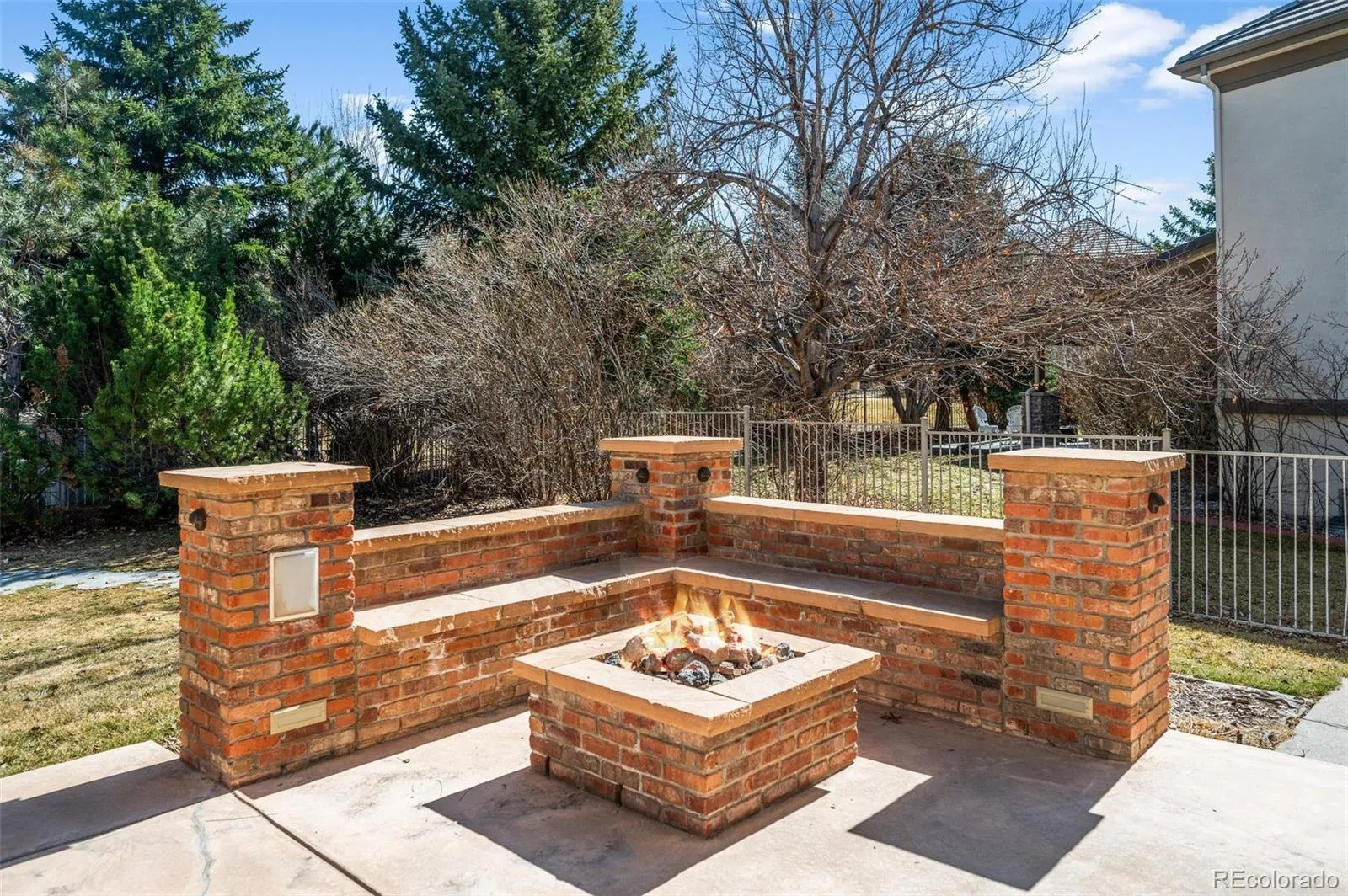 Aurora, Colorado 80016, United States, 5 Bedrooms Bedrooms, ,5 BathroomsBathrooms,Residential,Active,89432