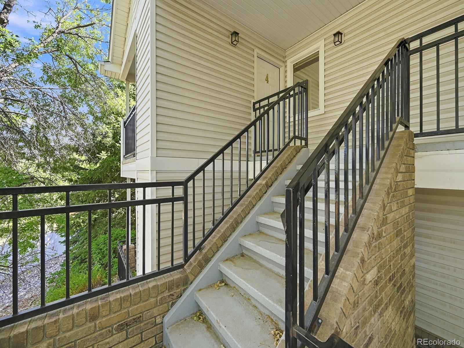 950 52nd Avenue Court T4