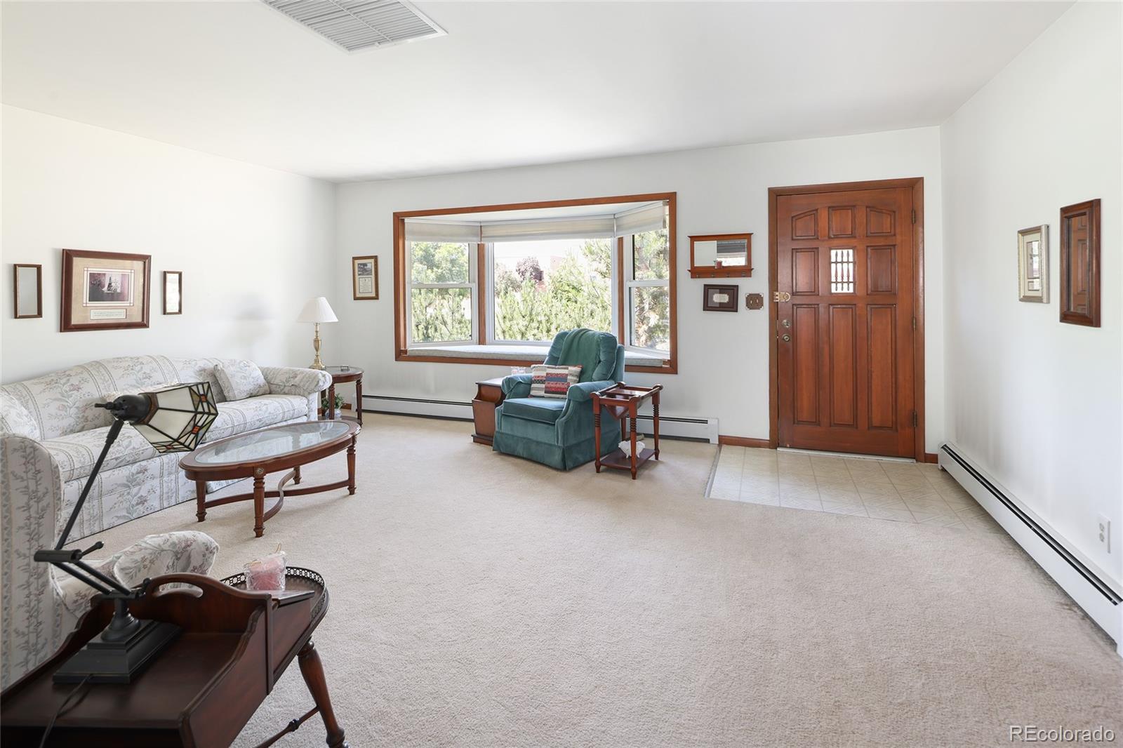 2900 S Golden Way