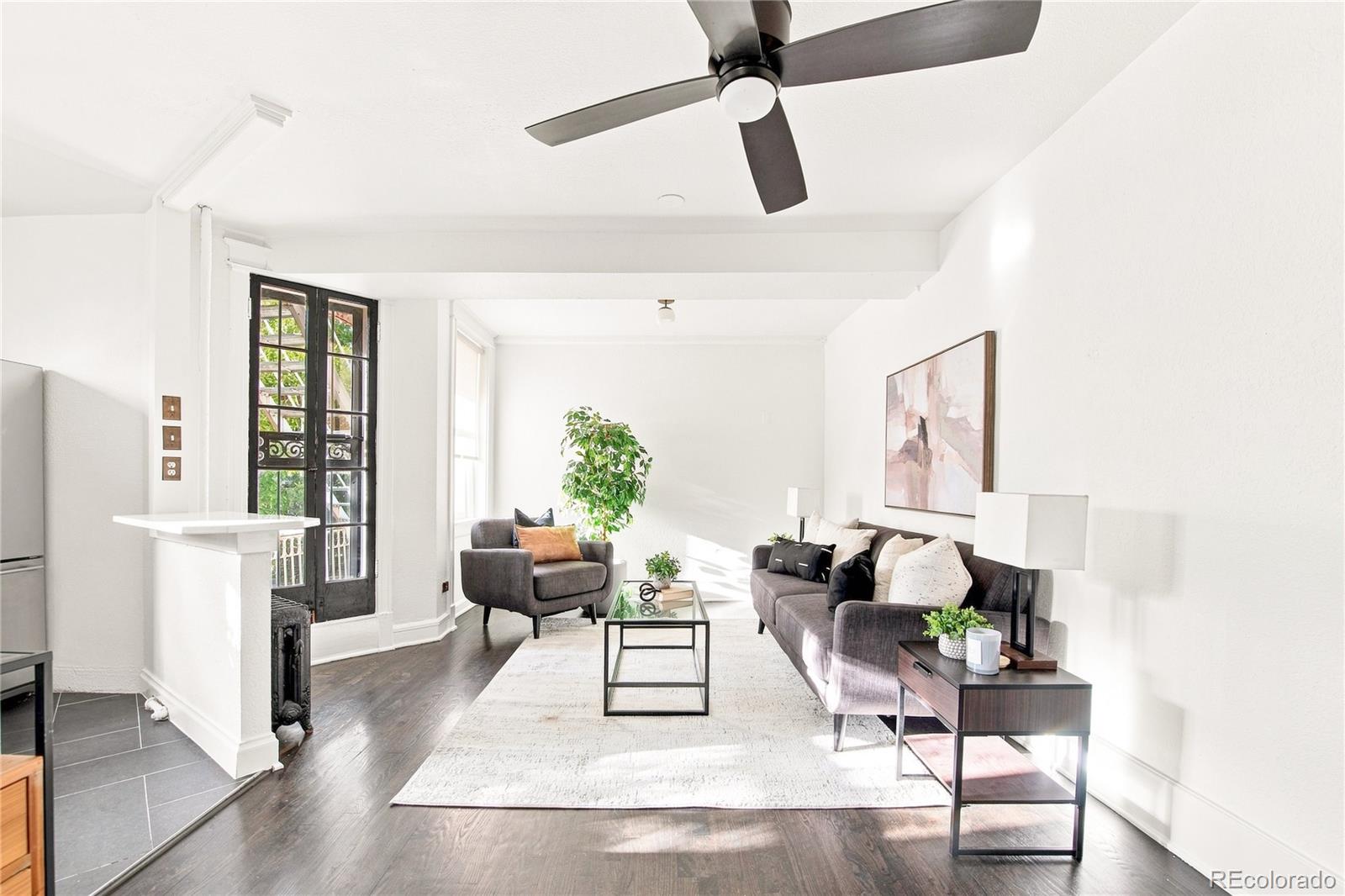 215 E 11th Avenue C2
