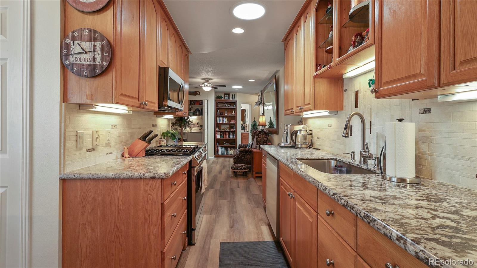 30 Douglas Drive N