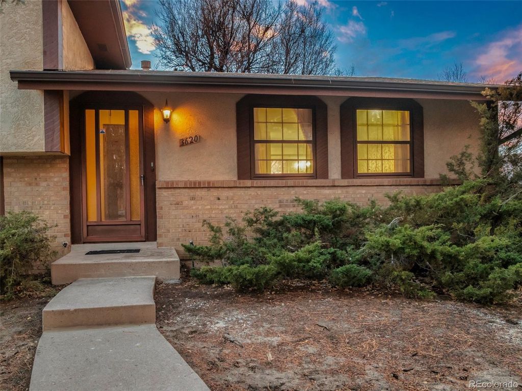 Photo of 3620 N Carefree Circle, Colorado Springs, CO 80917 (MLS # 5688415)