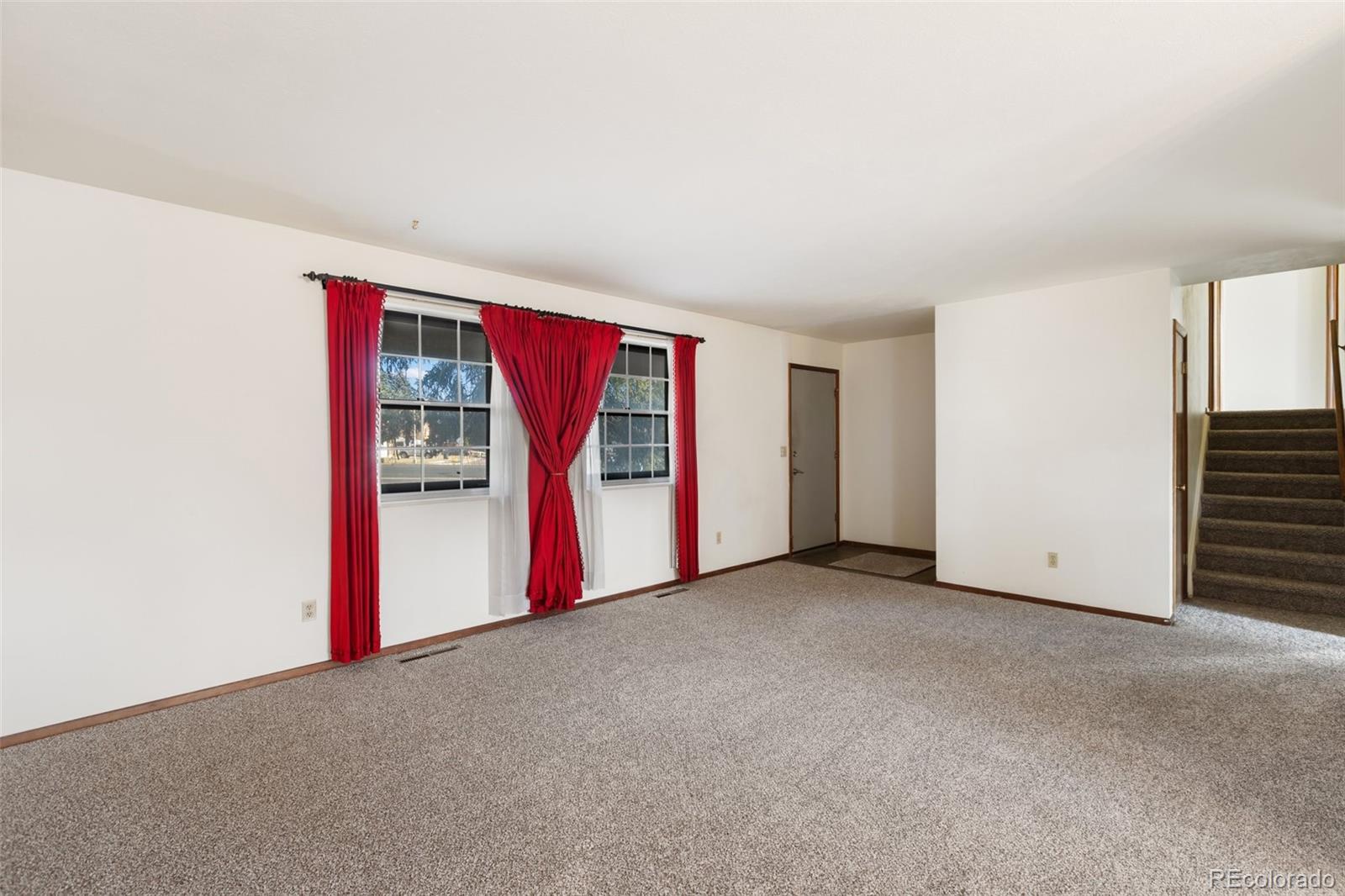 3620 N Carefree Circle