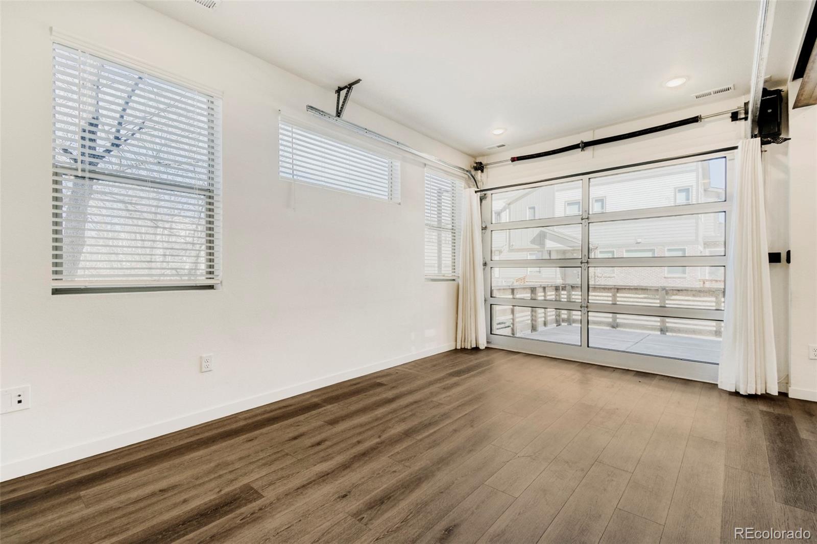 11737 W 45th Place