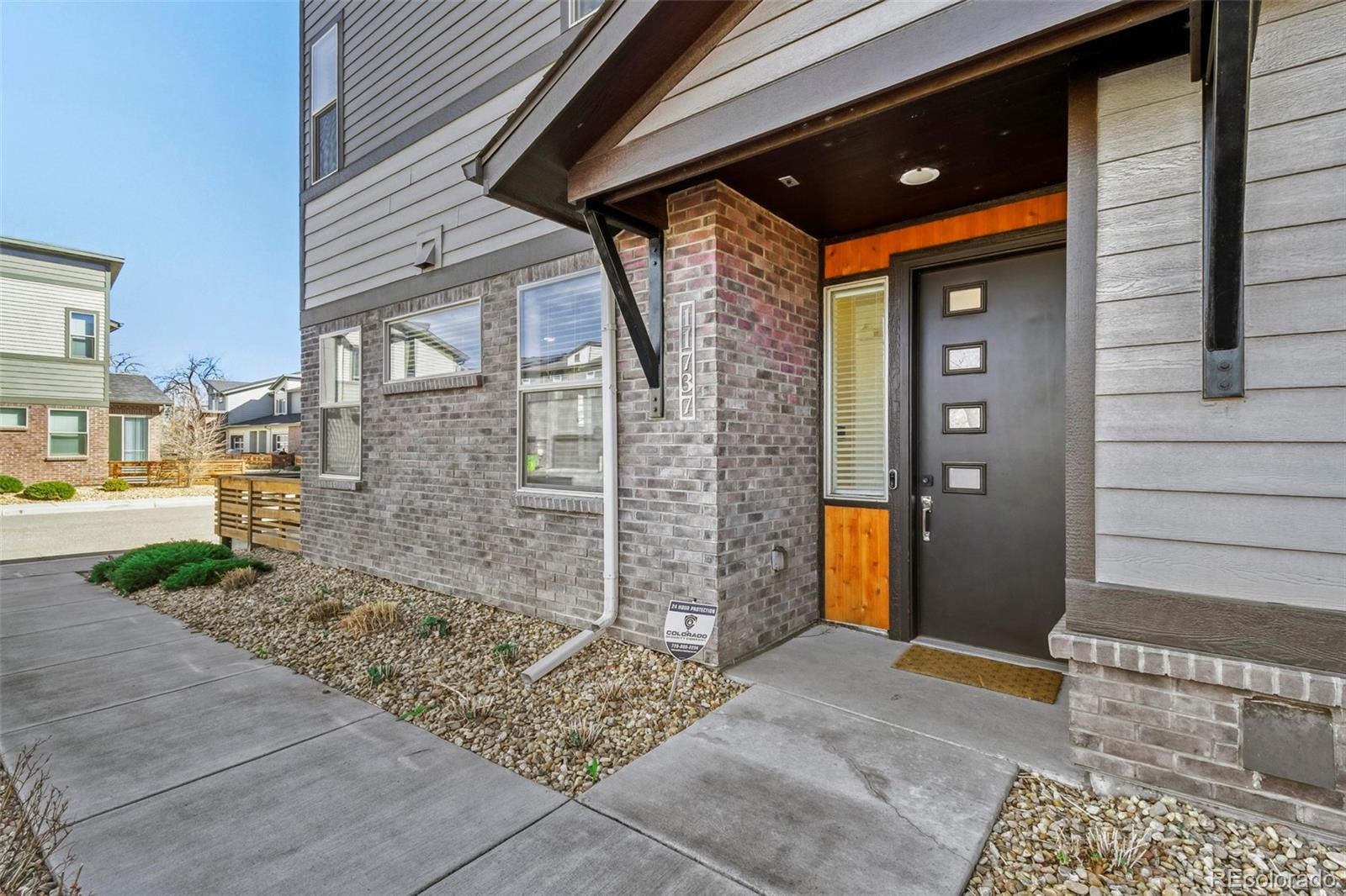 11737 W 45th Place