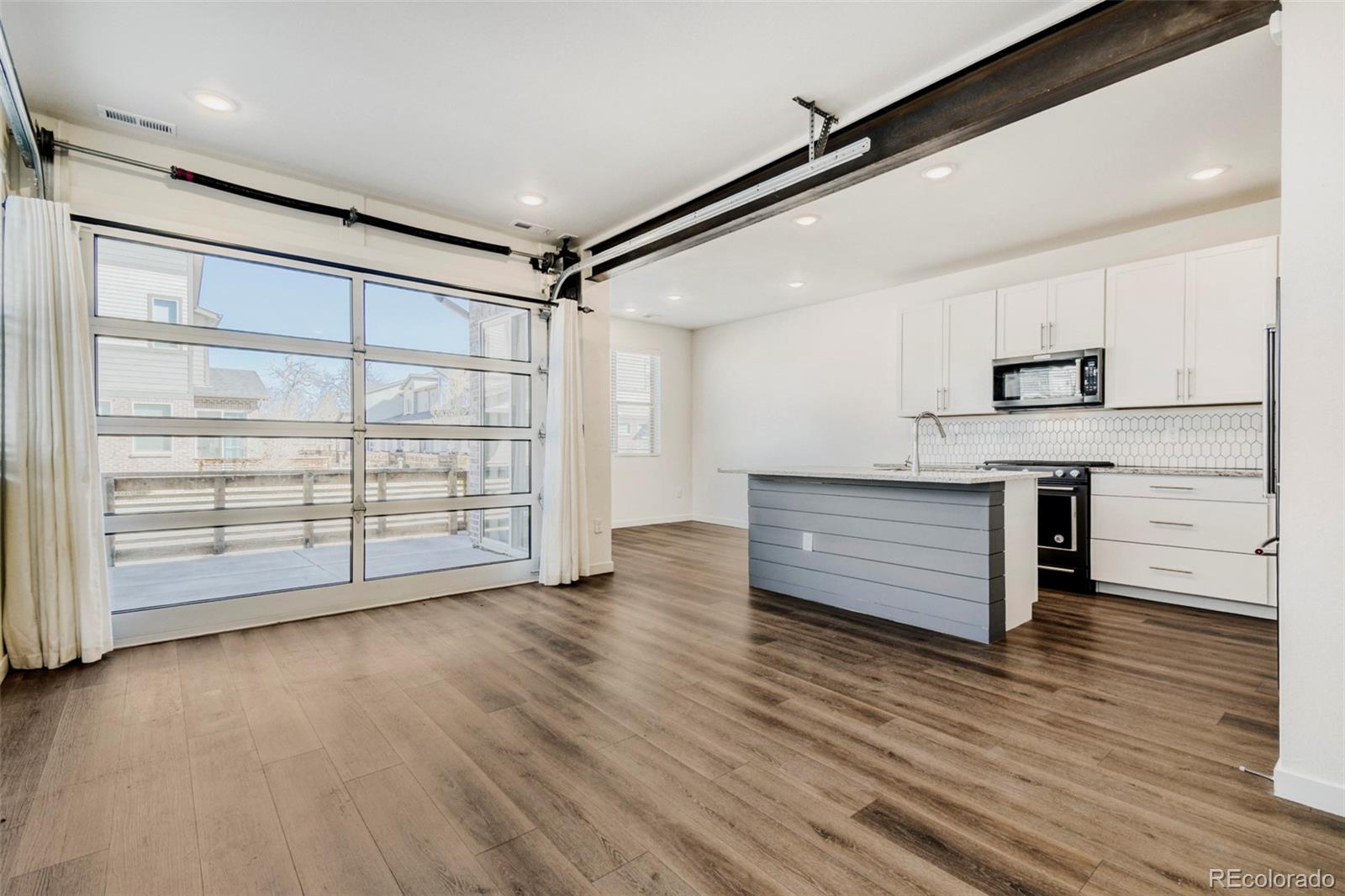11737 W 45th Place