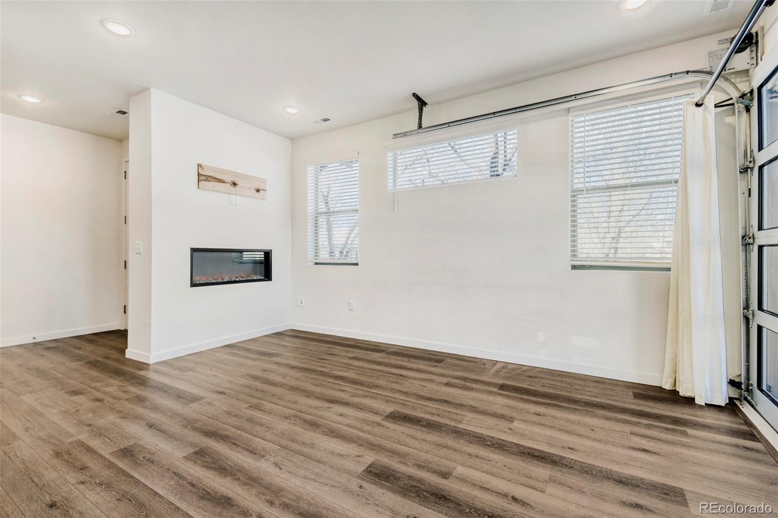 11737 W 45th Place