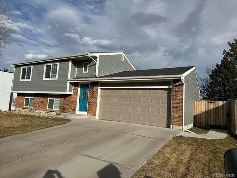 Photo of 4902 S Garland Street, Littleton, CO 80123 (MLS # 7748174)