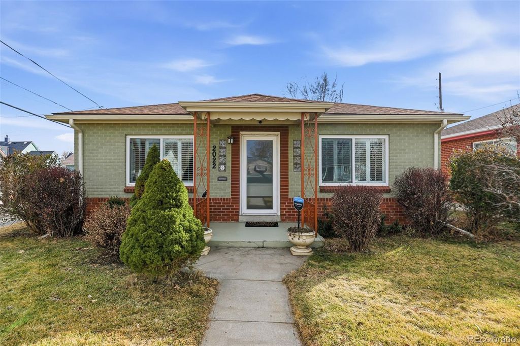 Photo of 2022 W Elk Place, Denver, CO 80211 (MLS # 2204089)