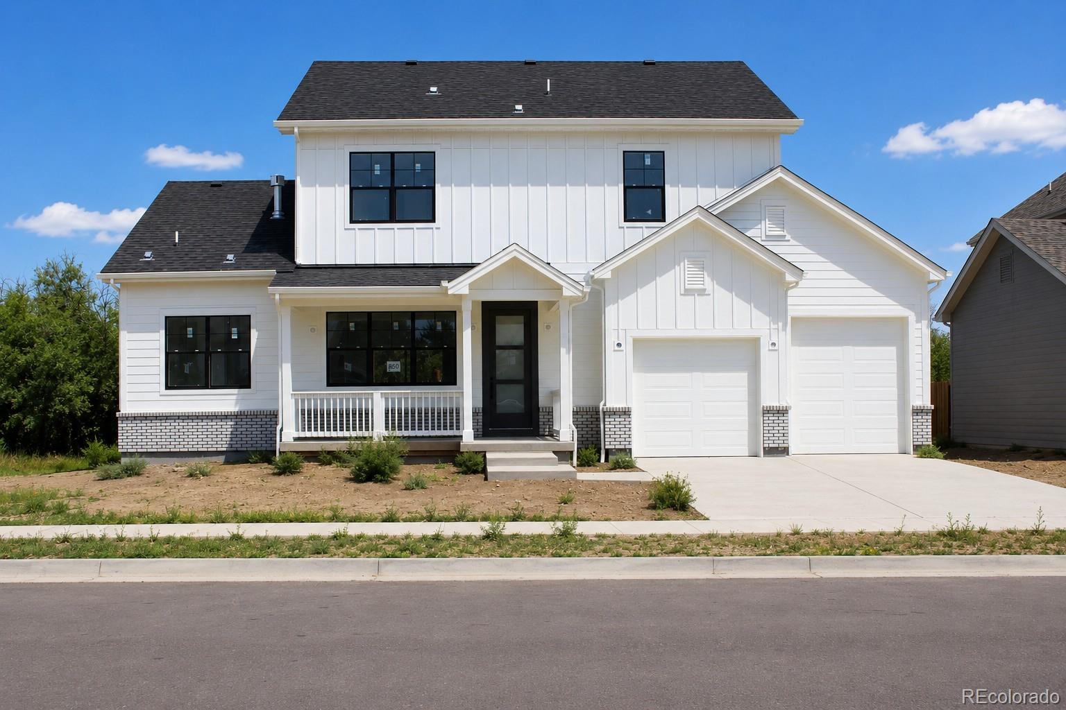 850 Peakview Place