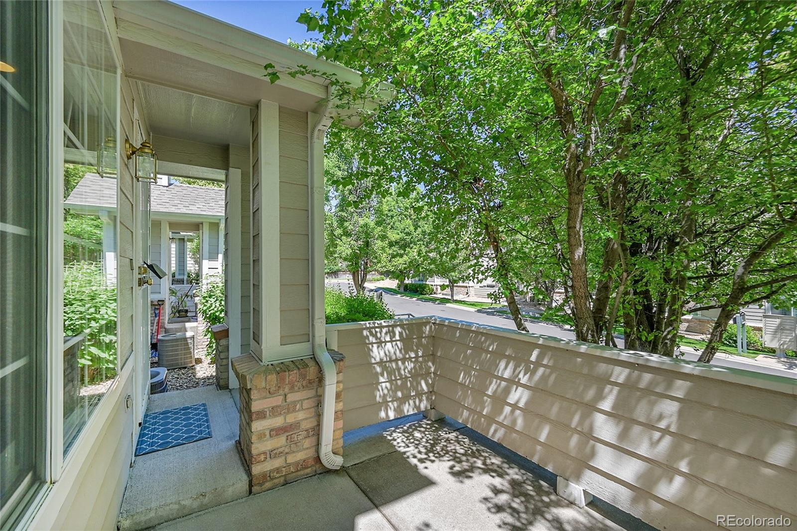 4006 E Geddes Circle