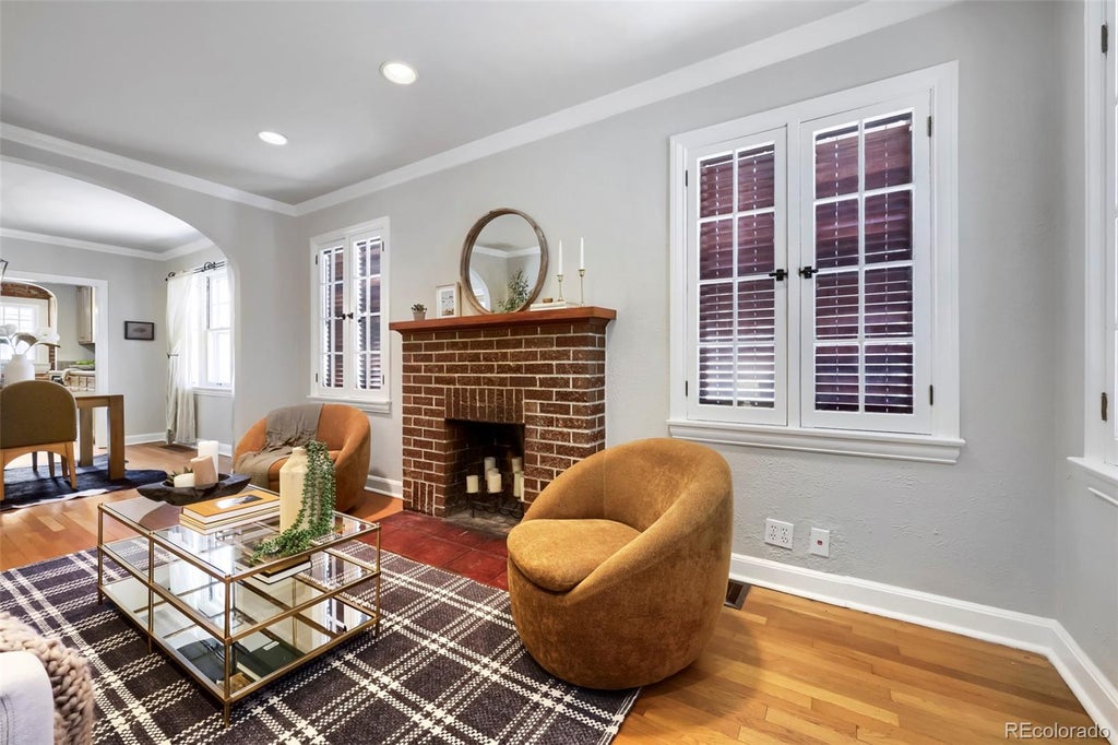 Photo of 205 N Washington Street, Denver, CO 80203 (MLS # 5209587)
