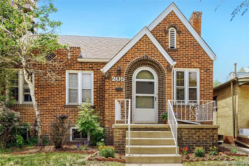 Photo of 205 N Washington Street, Denver, CO 80203 (MLS # 5209587)
