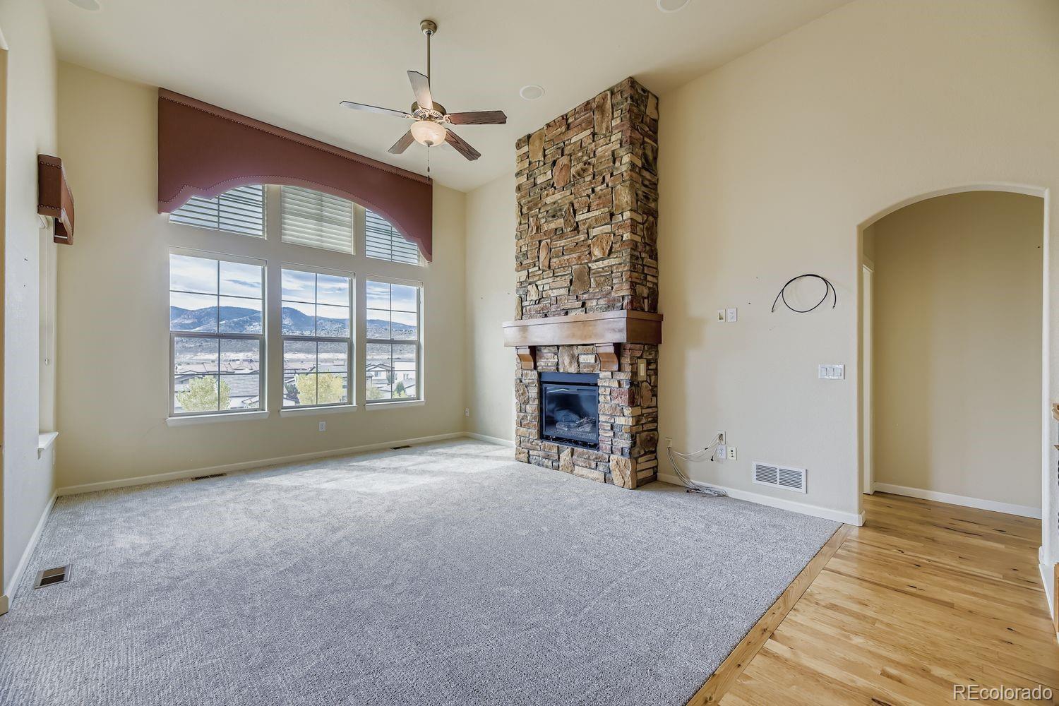 15274 W La Salle Avenue