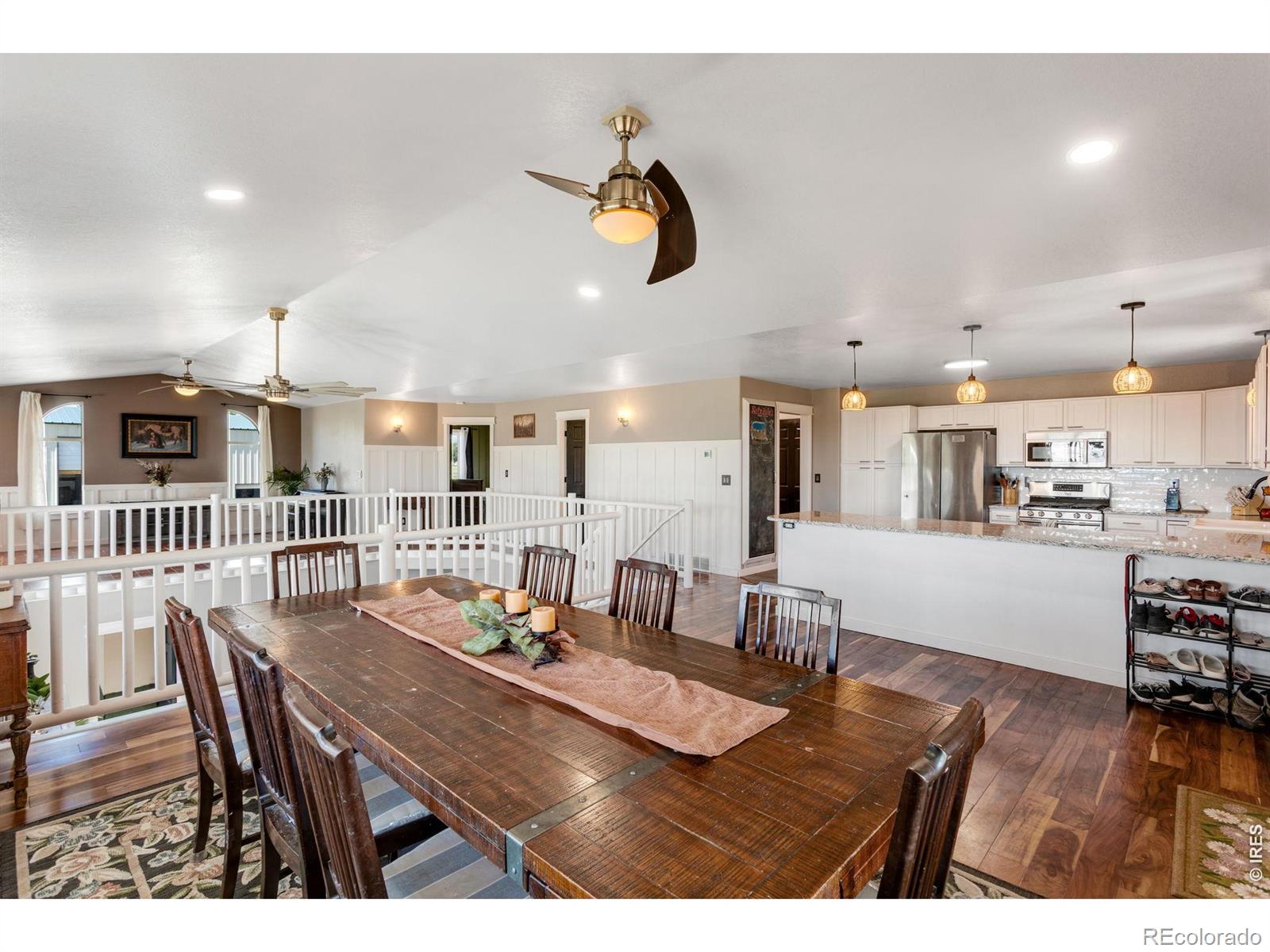 16501 Highway 392