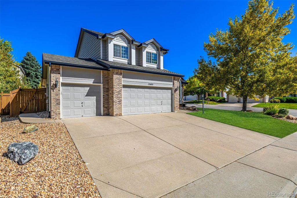 Photo of 15691 E Dorado Place, Centennial, CO 80015 (MLS # 8595699)