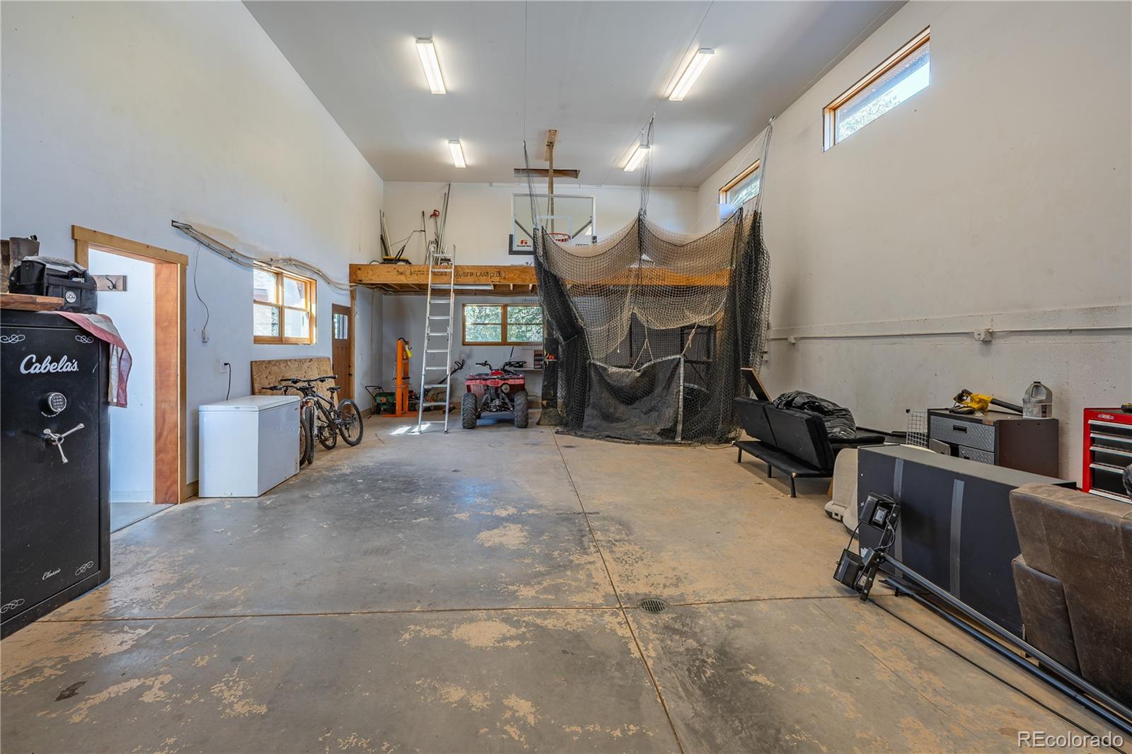 621 Elk Run Road, New Castle, CO, 81647 3 621 Elk Run Road