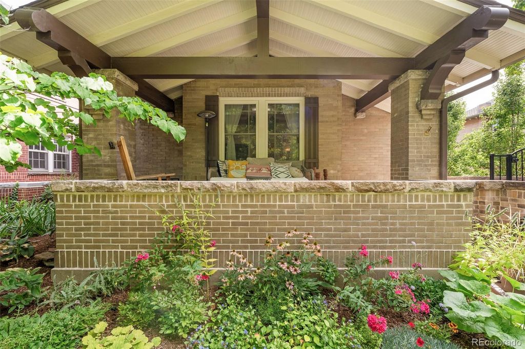 Photo of 720 N Franklin Street, Denver, CO 80218 (MLS # 5213988)