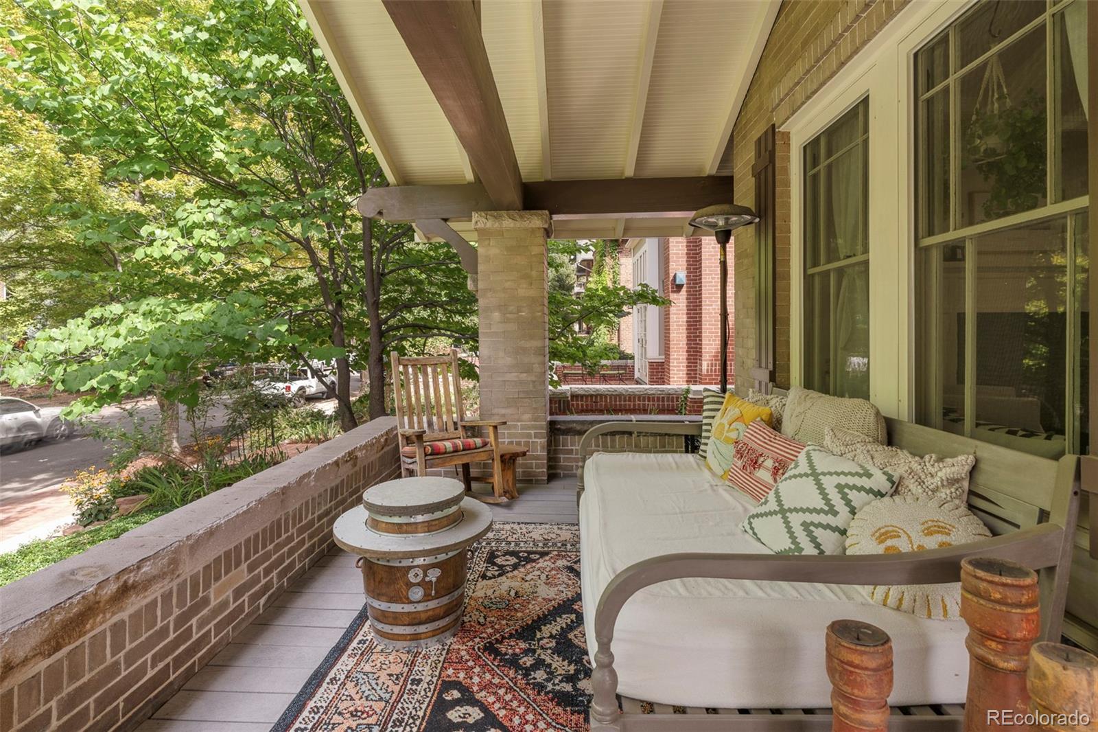 720 N Franklin Street