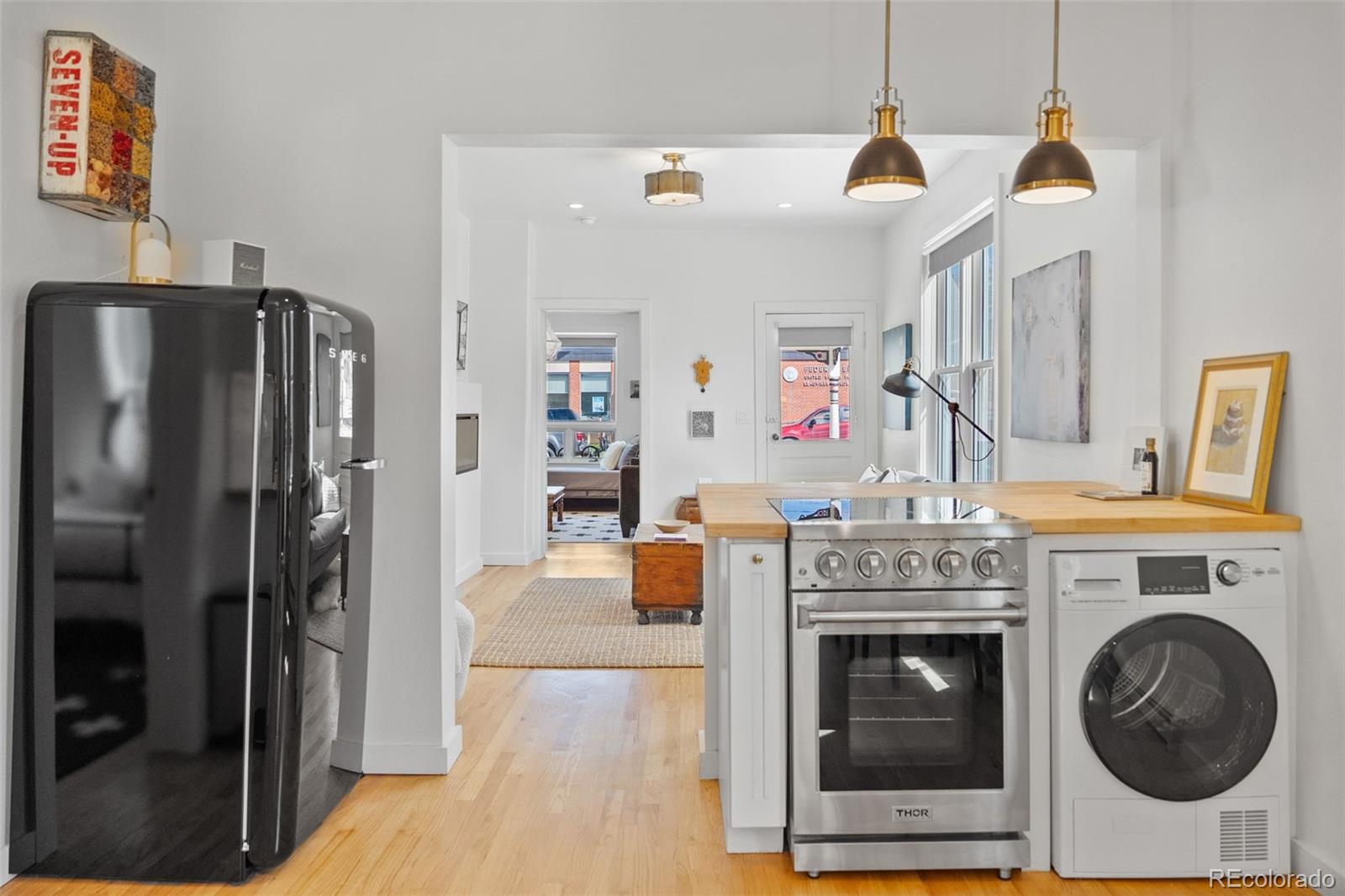 131 W 5th Street