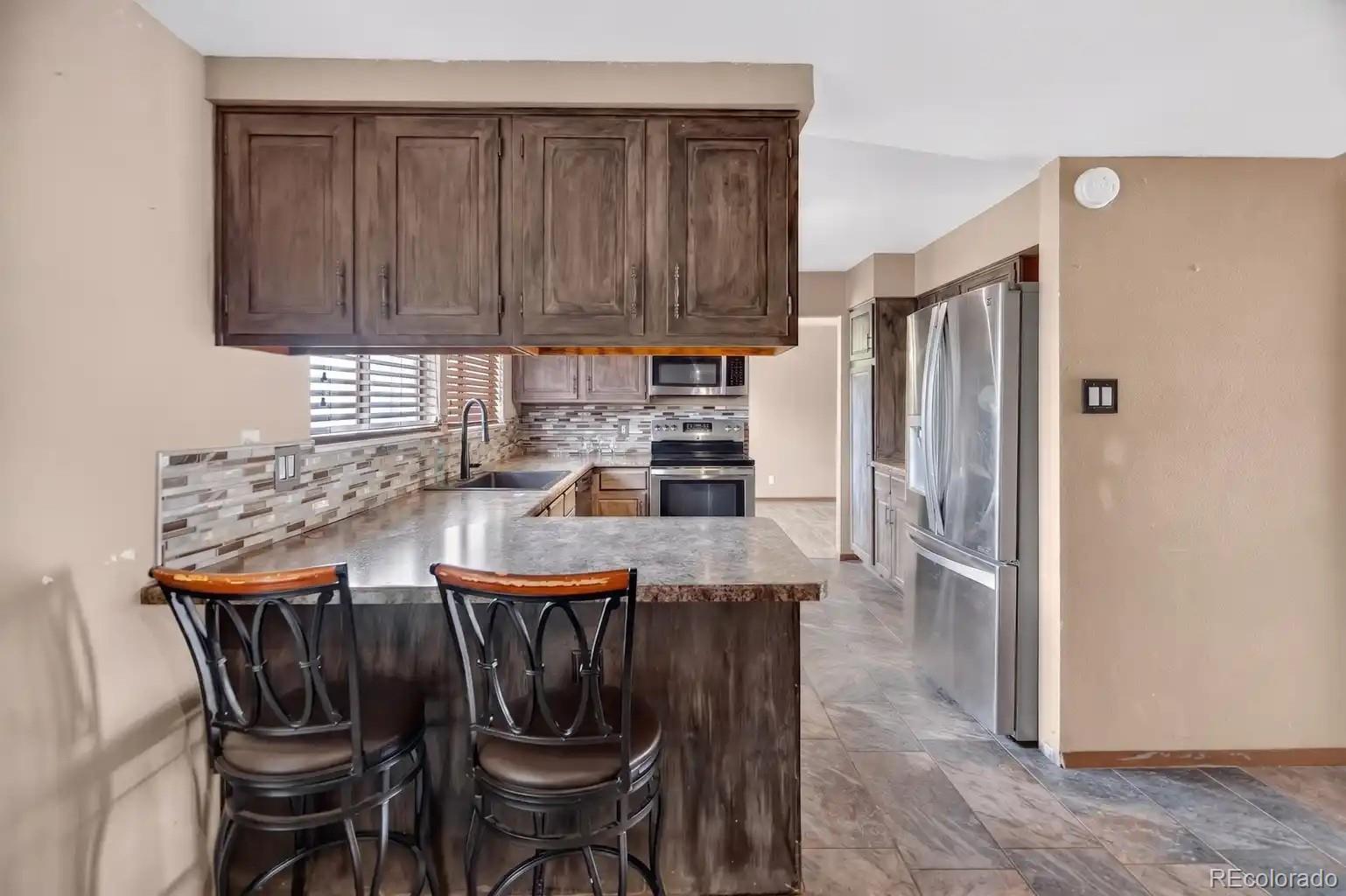 190 Encino Drive, Pueblo, CO, 81005 2 190 Encino Drive