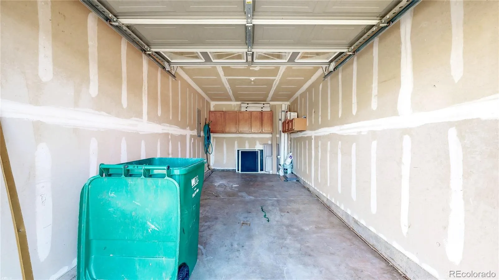 Erie, Colorado 80516, United States, 3 Bedrooms Bedrooms, ,2 BathroomsBathrooms,Residential,Coming Soon,240069