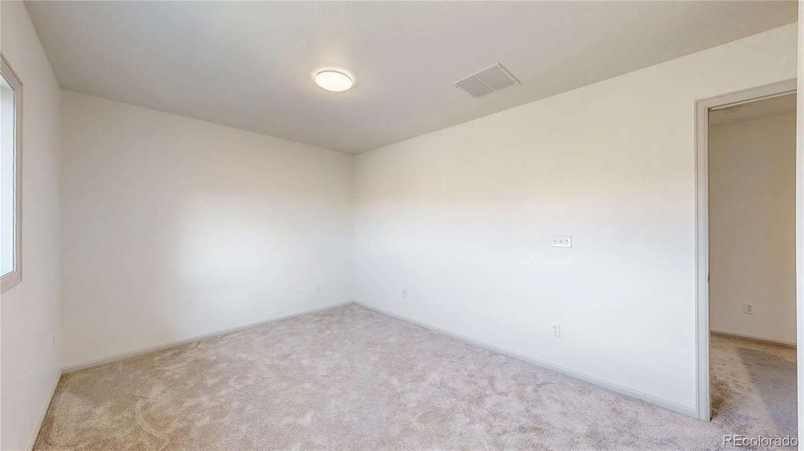 Erie, Colorado 80516, United States, 3 Bedrooms Bedrooms, ,2 BathroomsBathrooms,Residential,Coming Soon,240069