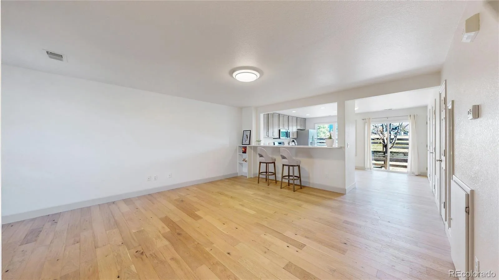 Erie, Colorado 80516, United States, 3 Bedrooms Bedrooms, ,2 BathroomsBathrooms,Residential,Coming Soon,240069