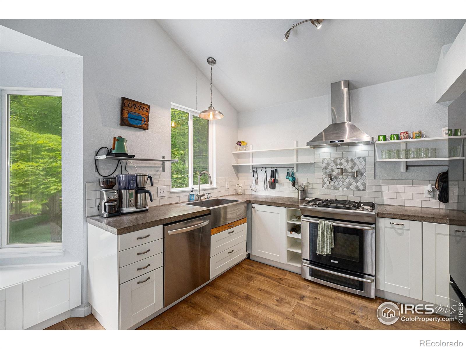1820 Gordon Drive, Erie, CO, 80516 3 1820 Gordon Drive