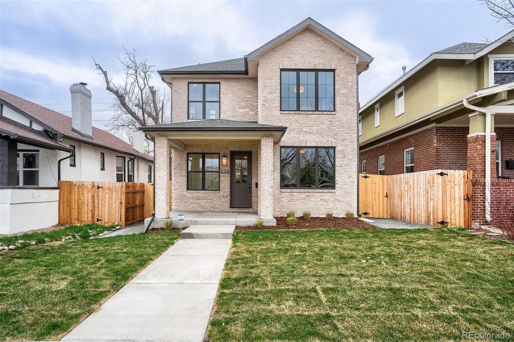 Photo of 3316 N Vine Street, Denver, CO 80205 (MLS # 4012422)