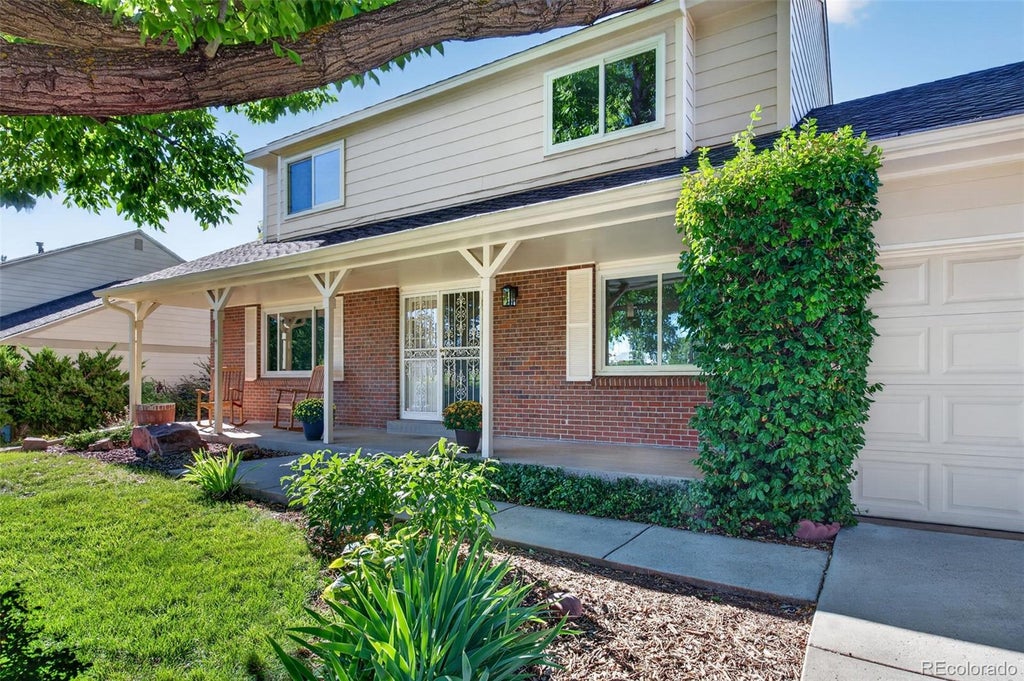 Photo of 10482 W Dakan Mountain, Littleton, CO 80127 (MLS # 5839062)