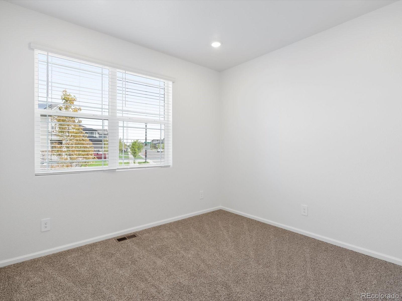 17498 E 90th Place