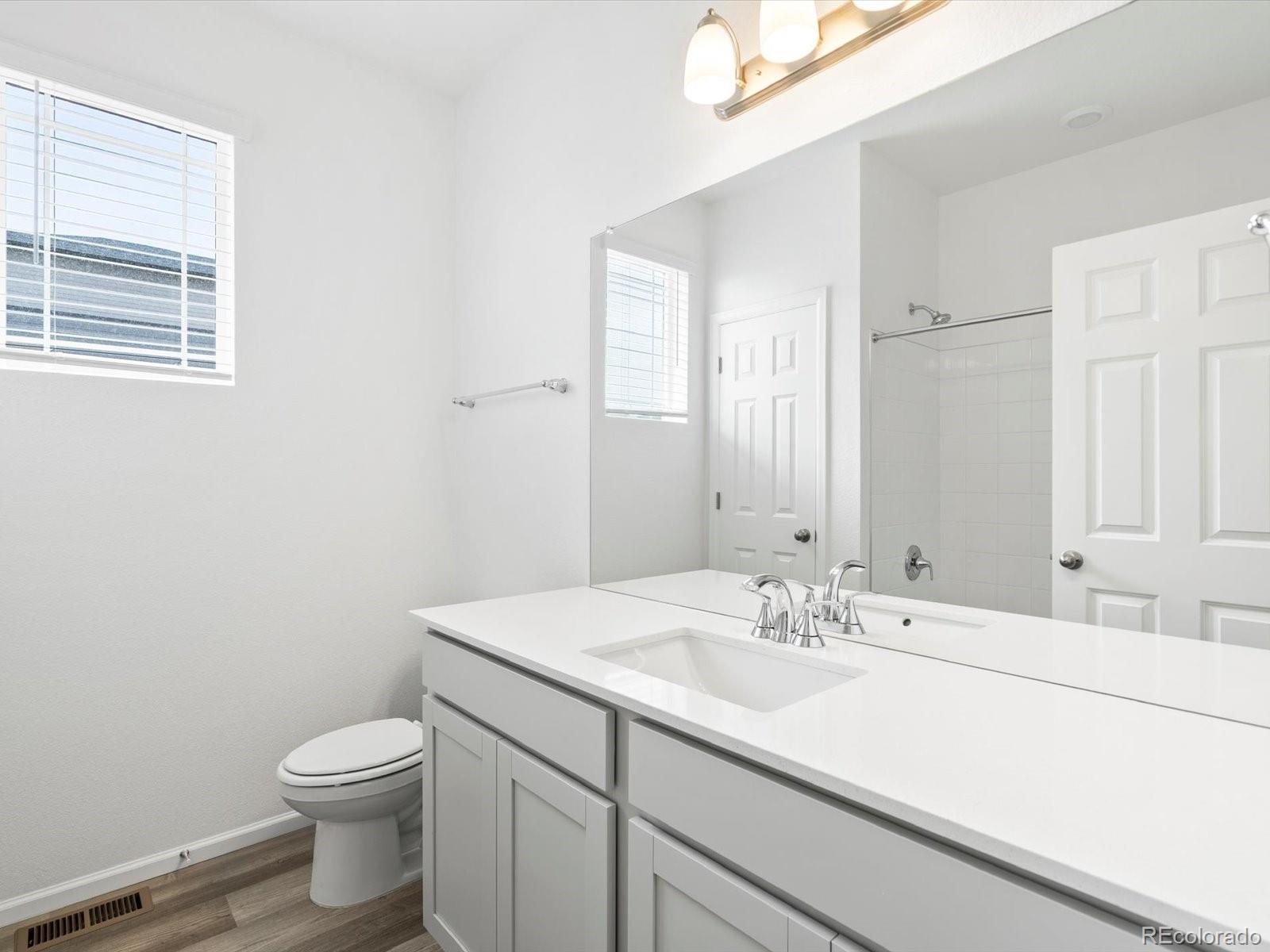 17498 E 90th Place
