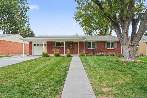 Photo of 785 S Glencoe Street, Denver, CO 80246 (MLS # 2953462)