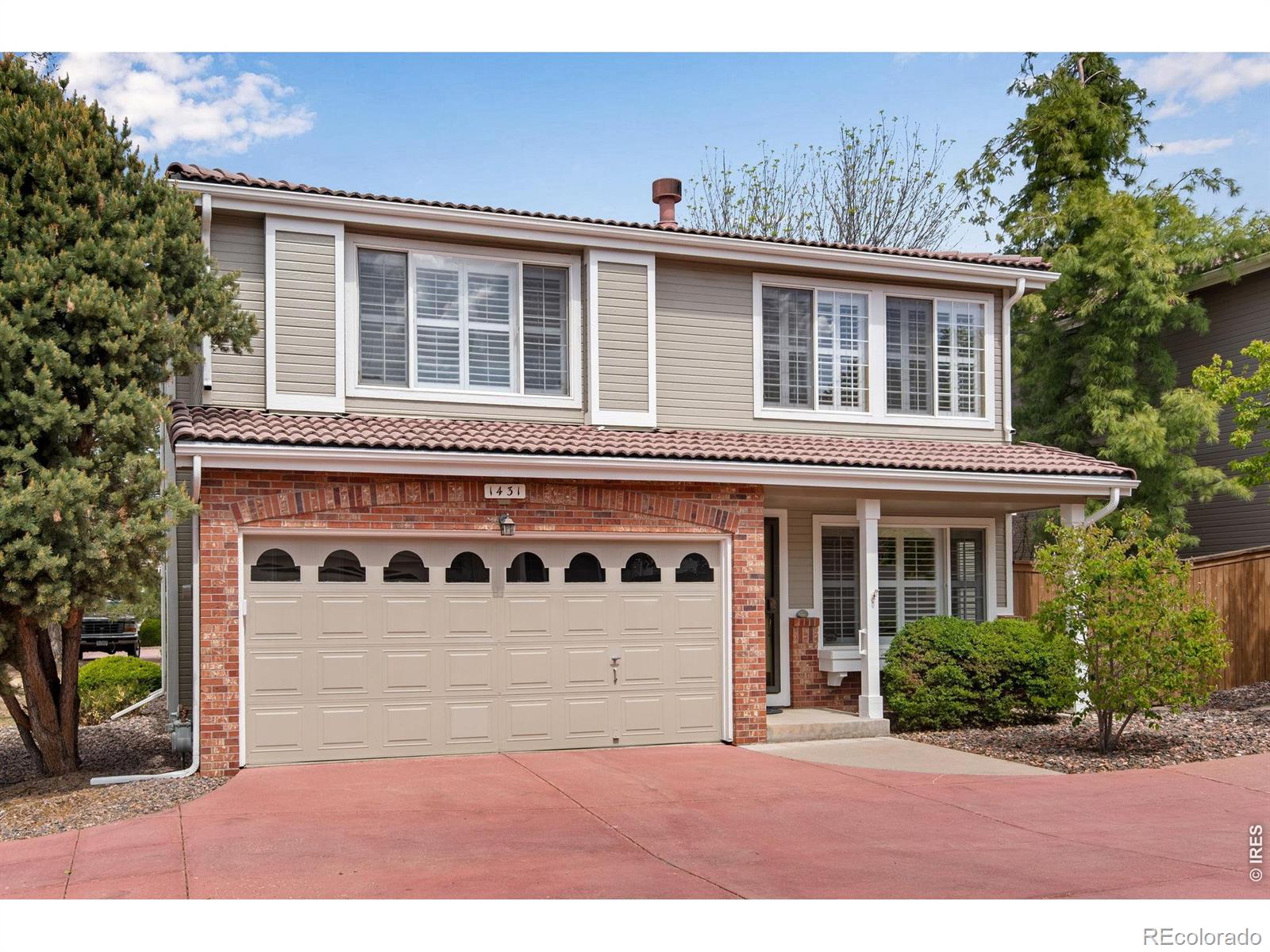 1431 Laurenwood Way
