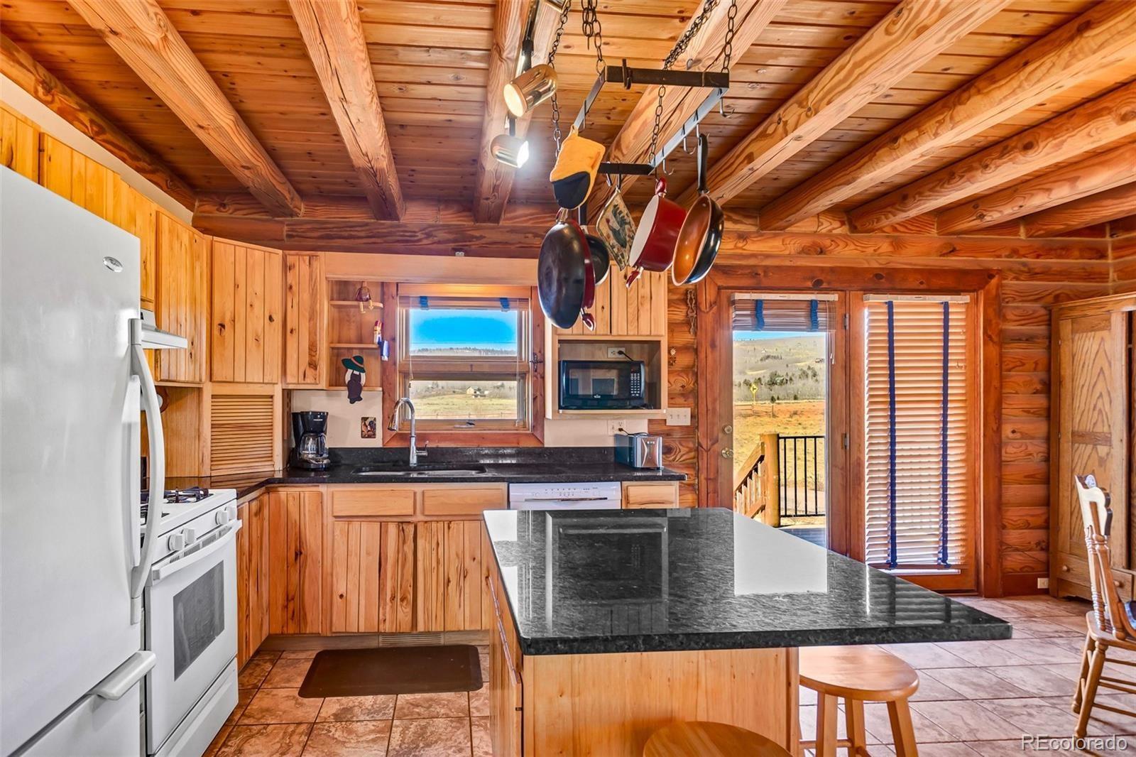 1528 Silverheels Road