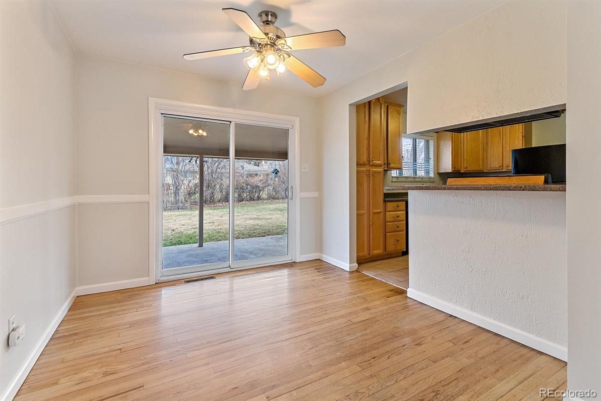 818 S Grape Street