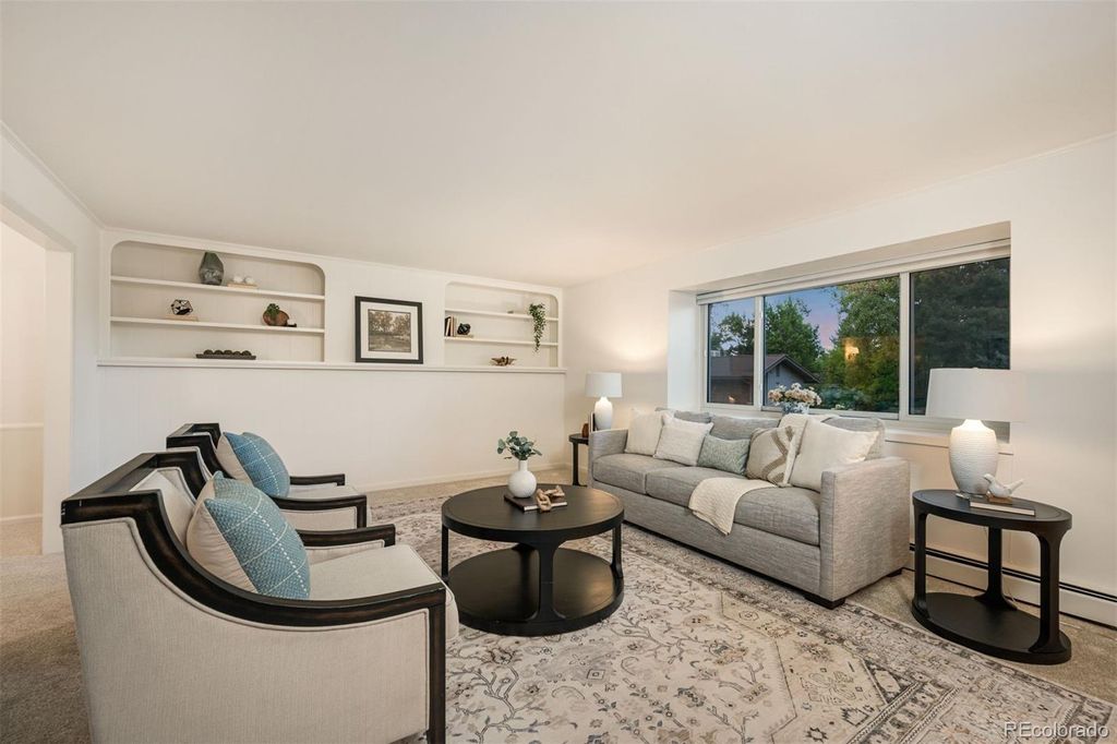 Photo of 11954 W Applewood Knolls Drive, Lakewood, CO 80215 (MLS # 3216091)