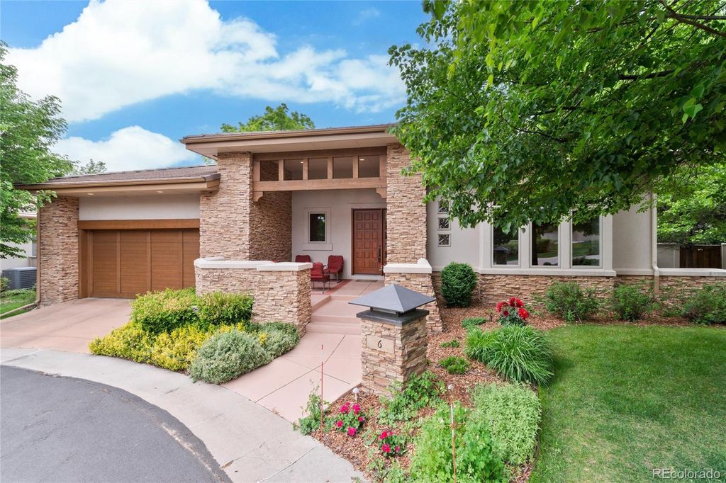 Photo of 6 Augusta Drive, Littleton, CO 80123 (MLS # 7611738)