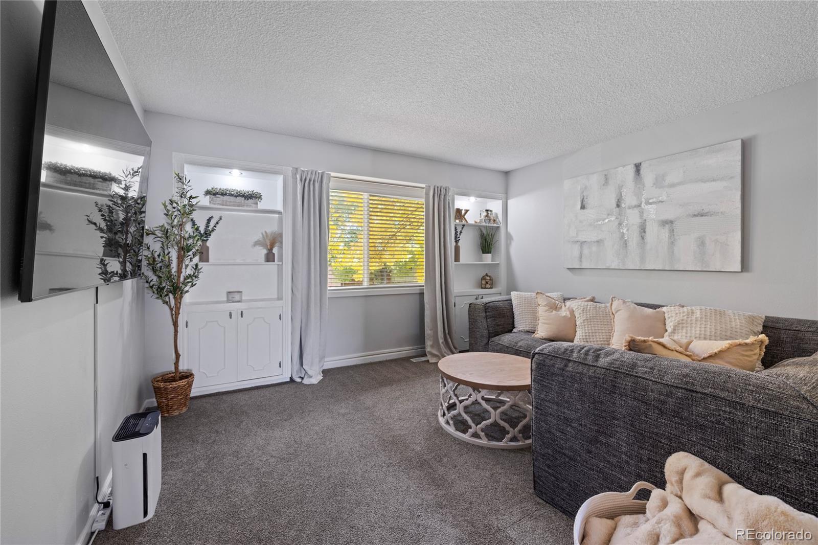 563 S Xenon Court, Lakewood, CO, 80228 4 563 S Xenon Court