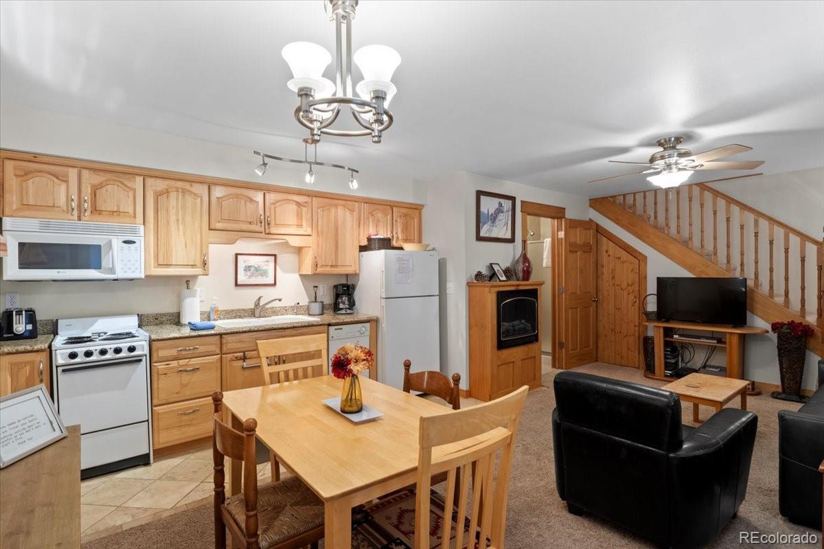 2625 Marys Lake Road 18C