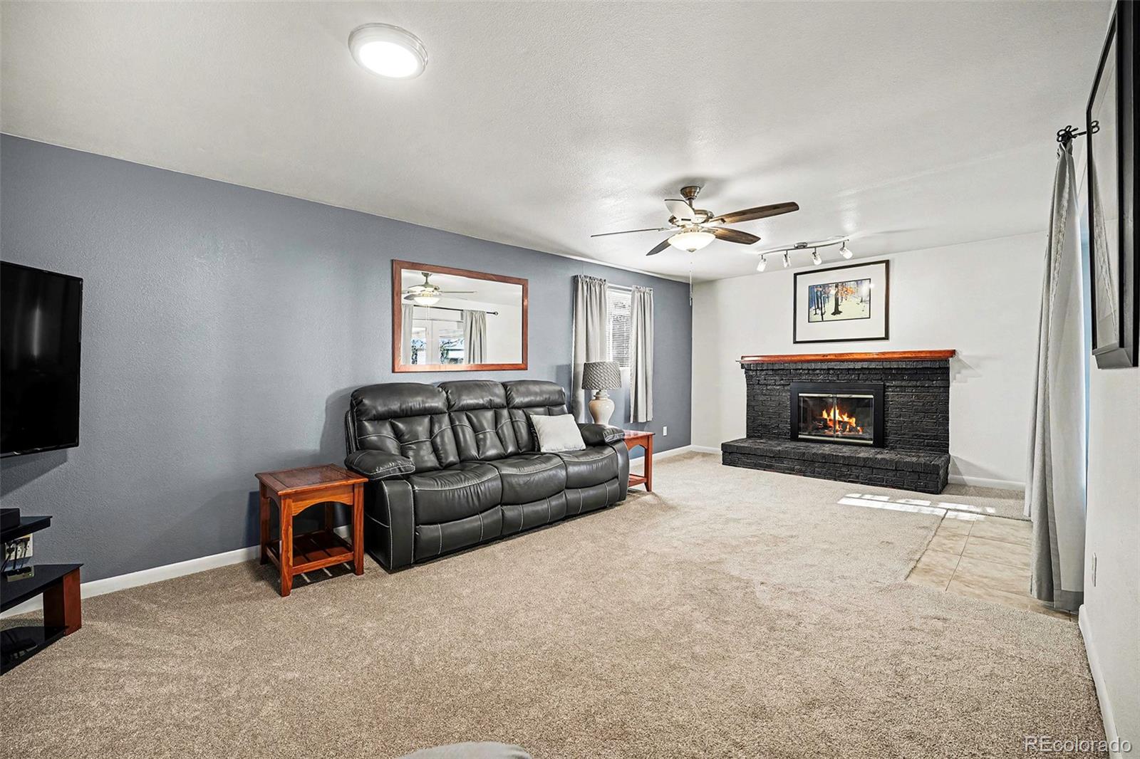 7001 S Dexter Street