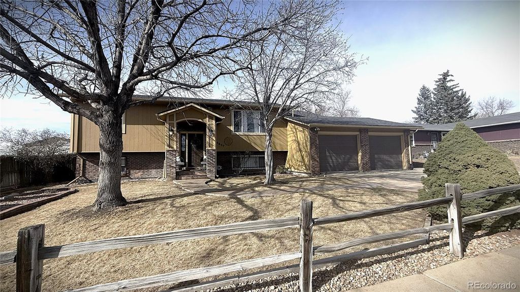 Photo of 9827 Race Street, Thornton, CO 80229 (MLS # 8342604)