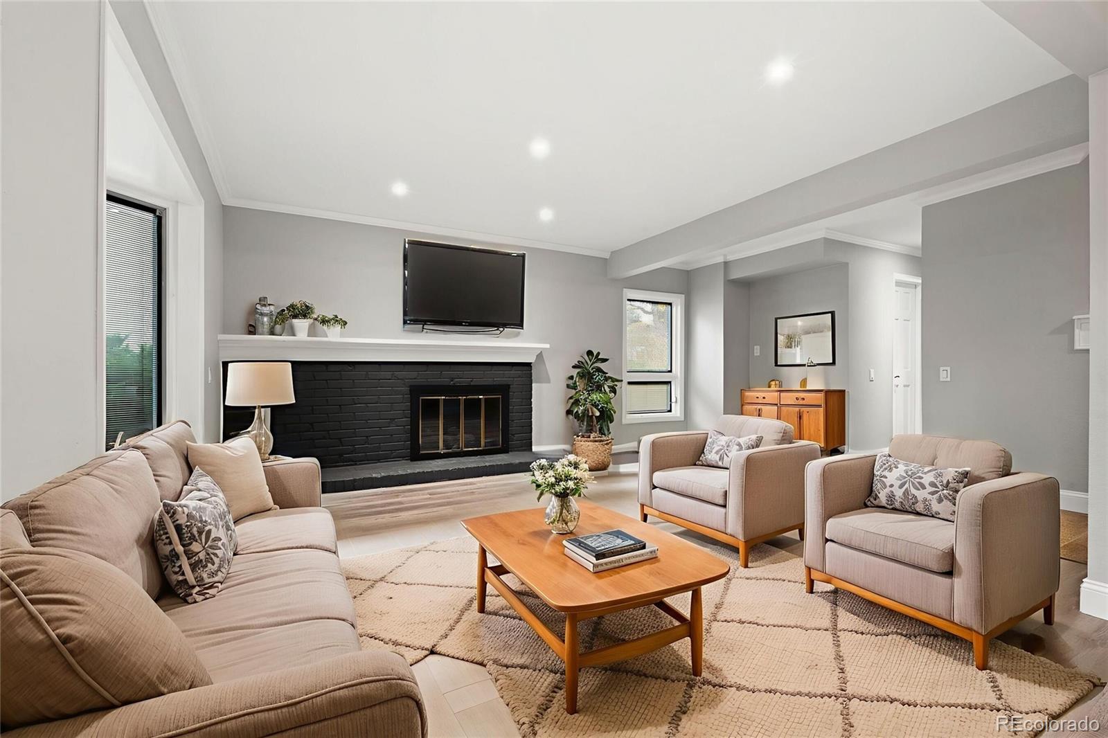 8545 E Mineral Circle